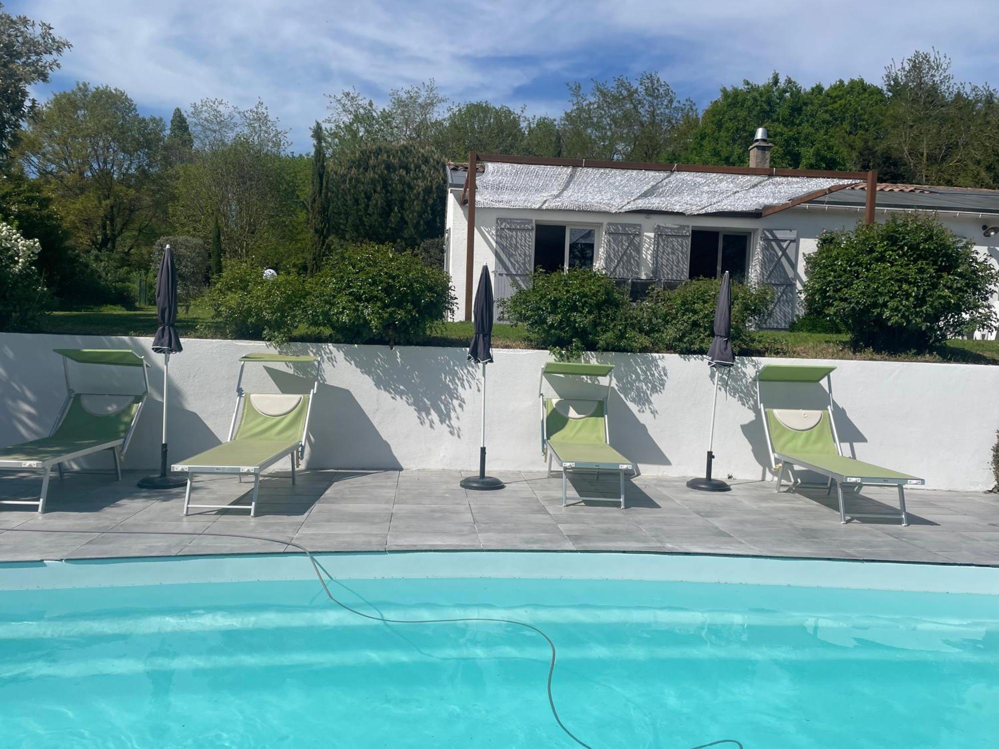 Borie Grande Villa Saint-Denis  Luaran gambar