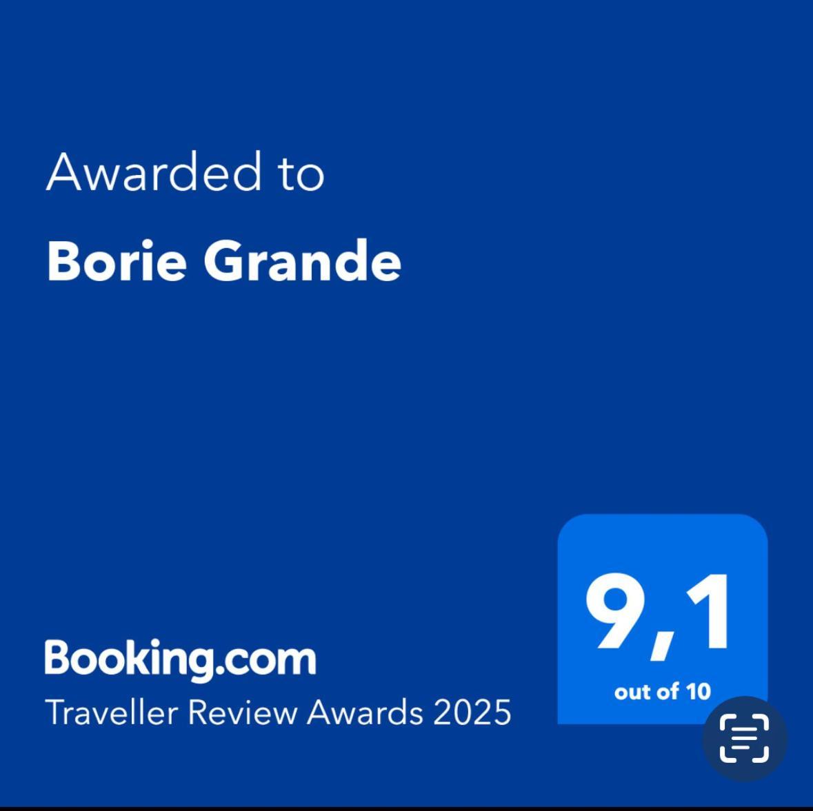 Borie Grande Villa Saint-Denis  Luaran gambar